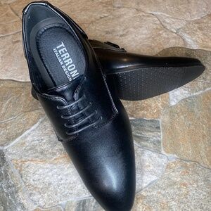 Terroni Men's Black Lace Dress Shoe-Synthetic Leather-Fashionable